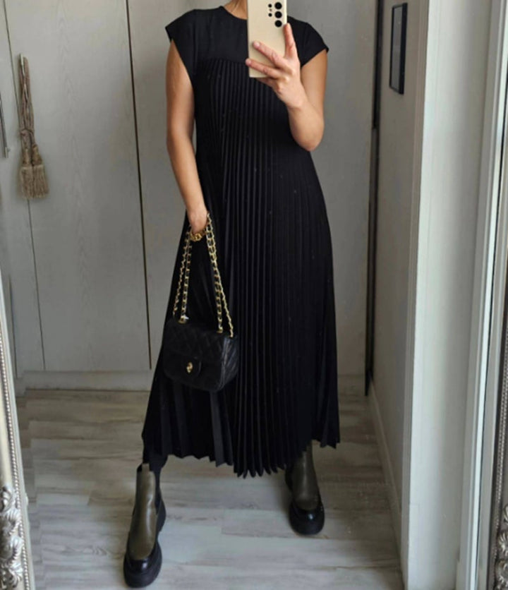 Jolie | Timeless Dress