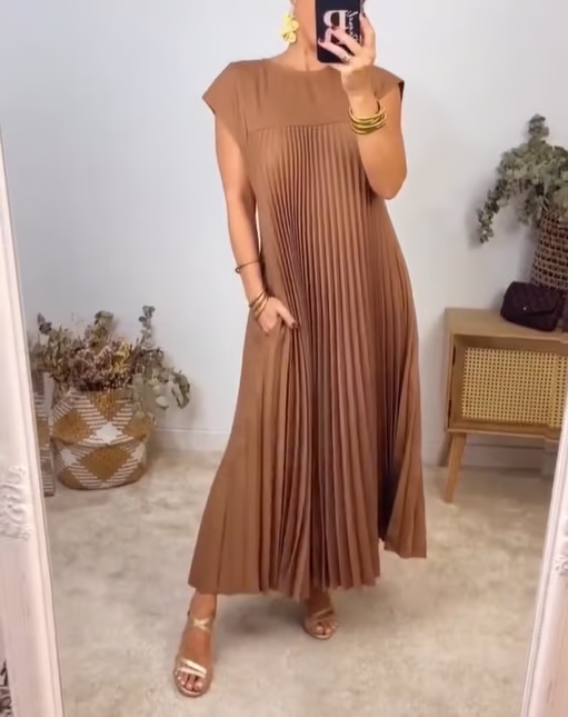 Jolie | Timeless Dress