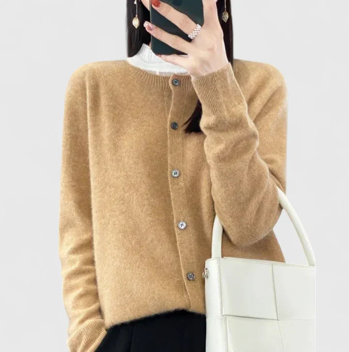 Sarah | Comfortable Cardigan