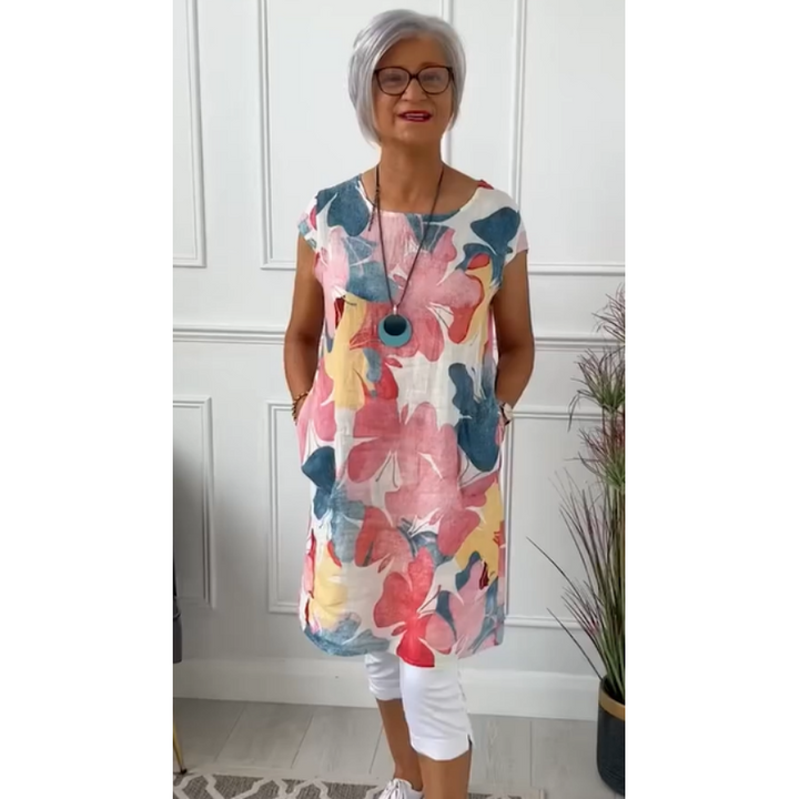 Hilde | Elegant Dress with Round Neckline