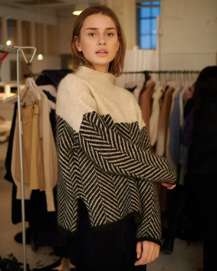 Sara | Pullover